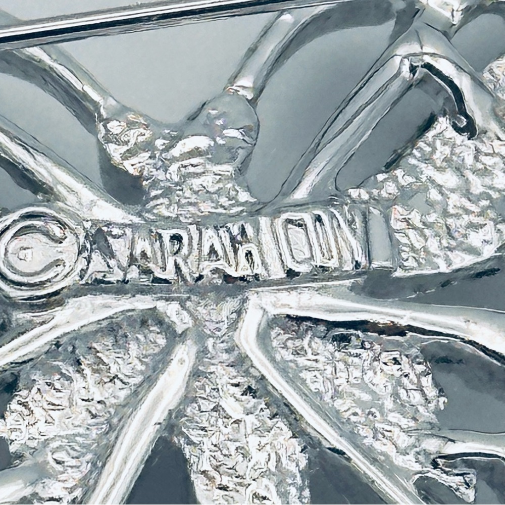 Vintage Sarah Coventry silver tone butterfly pin brooch - Picture 7 of 7